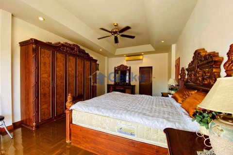บ้านในพัทยา, ประเทศไทย 4 ห้องนอน № 196988 - รูปถ่าย 18
