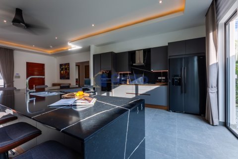 House in Pattaya, Thailand 4 bedrooms № 196987 - photo 29