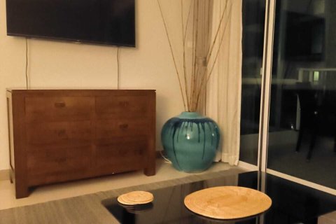 Condo in Hua Hin, Thailand, 2 bedrooms  № 150231 - photo 8