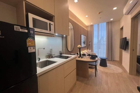 Studio dans le Condo à Watthana, Bangkok, Thaïlande  № 150229 - photo 1