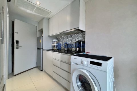 Estudio en el condominio en Pattaya, Tailandia № 209317 - foto 8