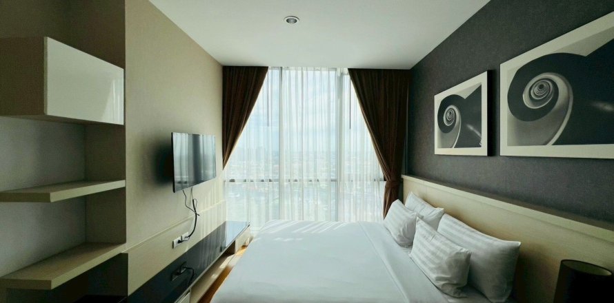 Condo à Watthana, Bangkok, Thaïlande, 2 chambres  № 158145