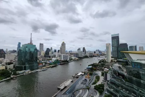 Кондоминиум с 2 спальнями в Кхлонг Сане, Бангкок, Таиланд № 137691 - фото 4