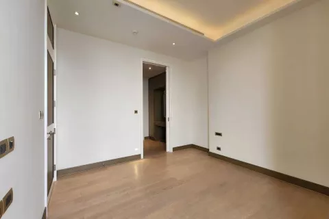 Кондоминиум с 2 спальнями в Кхлонг Сане, Бангкок, Таиланд № 137691 - фото 7