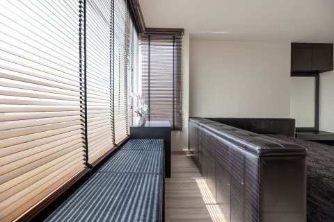 Кондоминиум с 3 спальнями в Кхлонг Сане, Бангкок, Таиланд № 137809 - фото 13