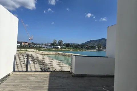 Townhouse in Phuket, Thailand 3 bedrooms № 168988 - photo 6