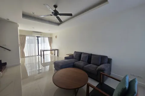 Townhouse in Phuket, Thailand 3 bedrooms № 168988 - photo 3