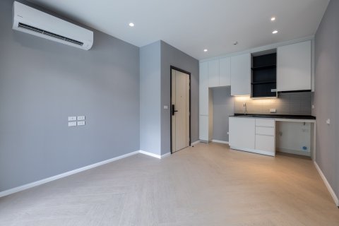 Studio in the Condo in Phuket, Thailand  № 168991 - photo 6