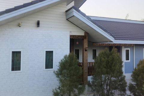House in Uttaradit, Thailand 7 bedrooms № 168990 - photo 8