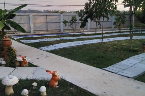 House in Uttaradit, Thailand 7 bedrooms № 168990 - photo 17