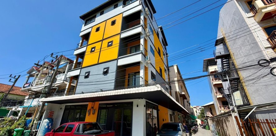 Hotel in Kathu, Thailand № 168989