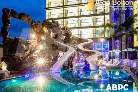 Condominio de 1 dormitorio en Pattaya, Tailandia № 211704 - foto 2