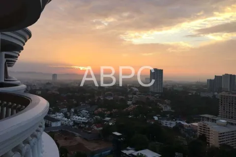 Condominio de 3 dormitorios en Pattaya, Tailandia № 211707 - foto 3