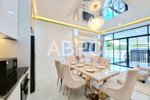 Casa de 3 dormitorios en Pattaya, Tailandia № 211705 - foto 13