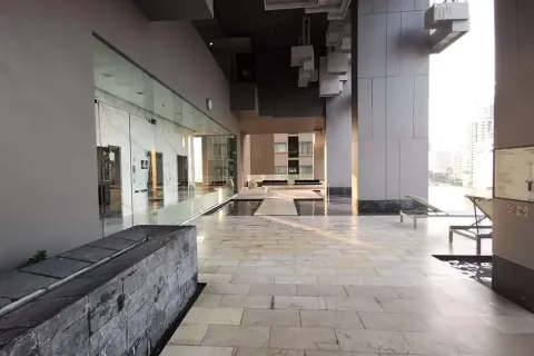 Studio in the Condo in Khlong Toei, Bangkok, Thailand  № 156754 - photo 10