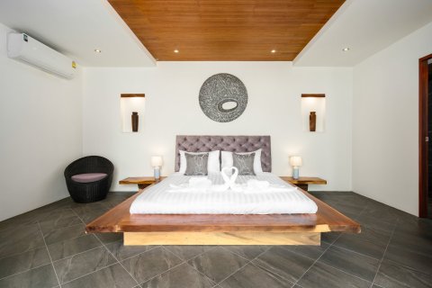 Villa in Ko Samui, Thailand 3 bedrooms № 180188 - photo 17