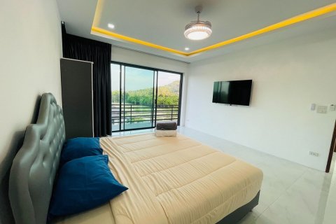 Villa in Ko Samui, Thailand 5 bedrooms № 180190 - photo 7