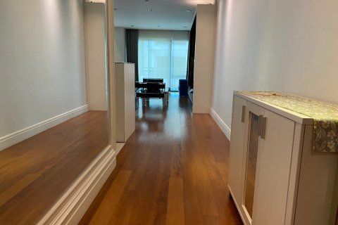 Condo in Watthana, Bangkok, Thailand, 3 bedrooms  № 134080 - photo 8