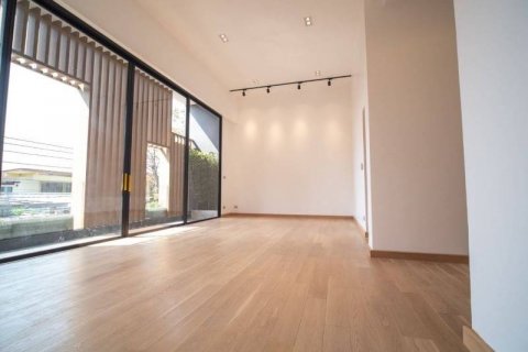 Вилла в Пхракханонге, Бангкок, Таиланд с 5 спальнями  № 134079 - фото 11