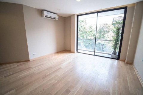 Вилла в Пхракханонге, Бангкок, Таиланд с 5 спальнями  № 134079 - фото 10