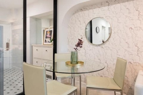 Кондоминиум с 2 спальнями в Ваттхане, Бангкок, Таиланд № 153145 - фото 3