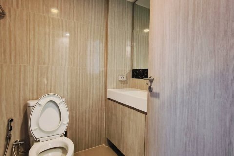 Кондоминиум с 2 спальнями в Ваттхане, Бангкок, Таиланд № 153148 - фото 14