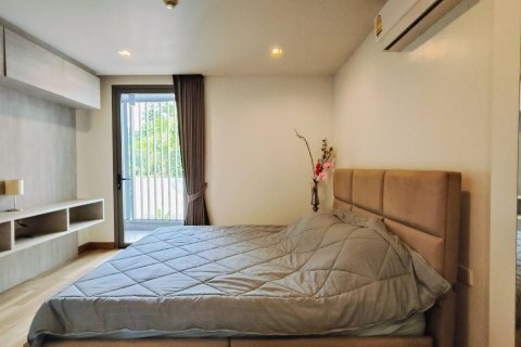 Кондоминиум с 2 спальнями в Ваттхане, Бангкок, Таиланд № 153148 - фото 13