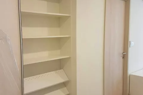 Studio dans le Condo à Khlong Toei, Bangkok, Thaïlande № 145582 - photo 11