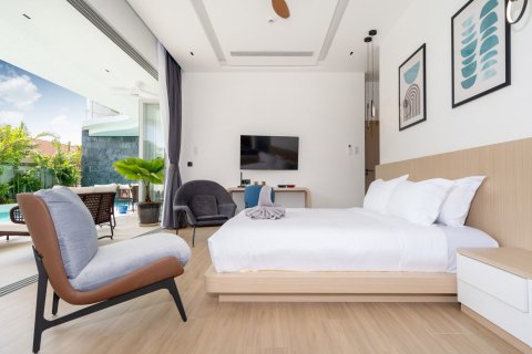 Villa in Phuket, Thailand 5 bedrooms № 145580 - photo 24