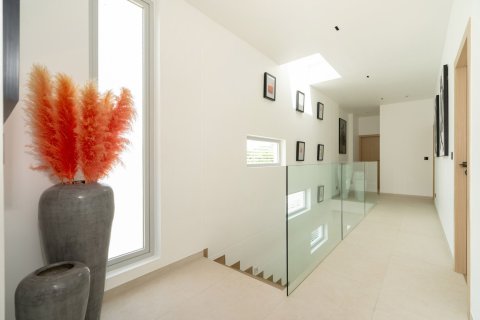 Villa in Phuket, Thailand 5 bedrooms № 145580 - photo 25