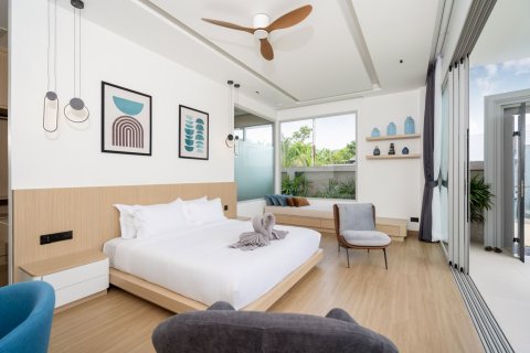 Villa in Phuket, Thailand 5 bedrooms № 145580 - photo 23