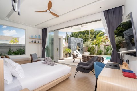 Villa in Phuket, Thailand 5 bedrooms № 145580 - photo 22