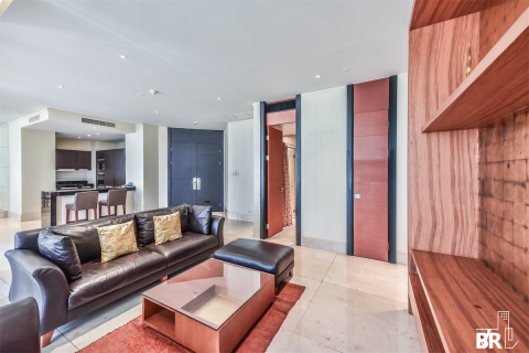 Condo in Bangkok, Thailand, 2 bedrooms № 184624 - photo 6
