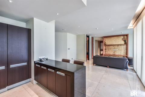 Condo in Bangkok, Thailand, 2 bedrooms № 184624 - photo 3