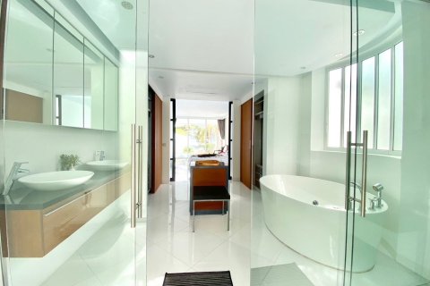 Condo in Bang Sare, Thailand, 3 bedrooms  № 160962 - photo 21