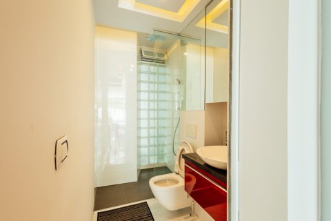 Condo in Bang Sare, Thailand, 3 bedrooms  № 160962 - photo 11