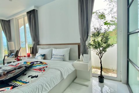 Condo in Bang Sare, Thailand, 3 bedrooms  № 160962 - photo 8