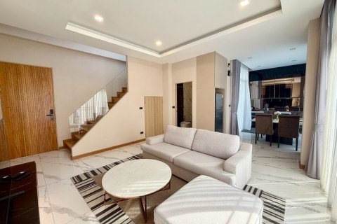 Дом в Паттайе, Таиланд с 3 спальнями № 160965 - фото 4