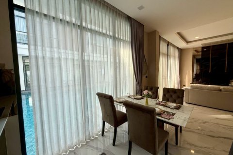 Дом в Паттайе, Таиланд с 3 спальнями № 160965 - фото 8