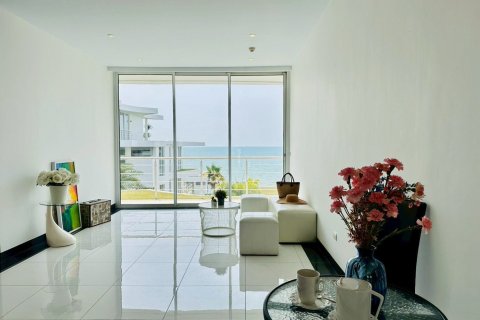 Condo in Bang Sare, Thailand, 1 bedroom  № 160963 - photo 9