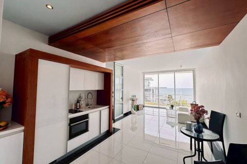 Condo in Bang Sare, Thailand, 1 bedroom  № 160963 - photo 3