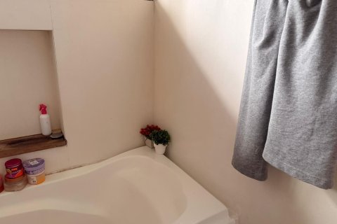 Кондоминиум с 2 спальнями в Ваттхане, Бангкок, Таиланд № 171928 - фото 17