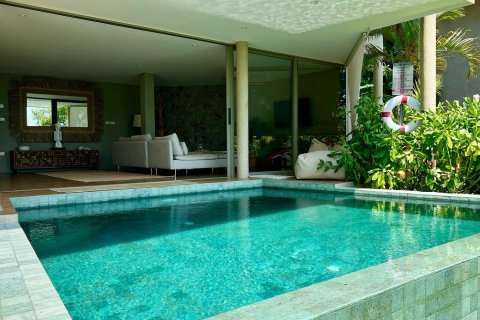 Penthouse in Ko Samui, Thailand 3 bedrooms № 172422 - photo 11