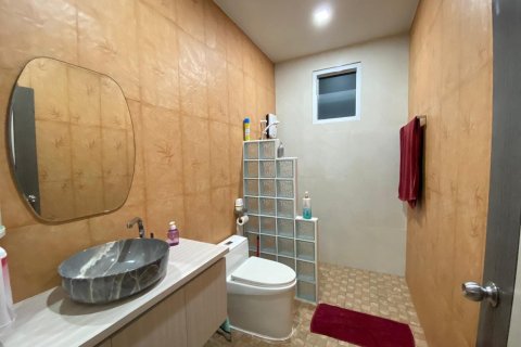 Penthouse in Ko Samui, Thailand 4 bedrooms № 172419 - photo 14