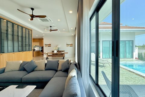 Villa in Hua Hin, Thailand 3 Schlafzimmer № 169841 - Foto 30