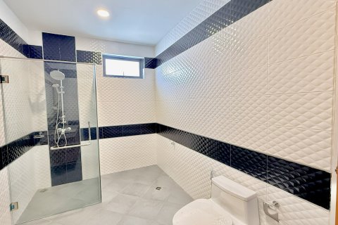 Villa in Hua Hin, Thailand 3 bedrooms № 169841 - photo 13