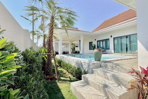 Villa in Hua Hin, Thailand 3 bedrooms № 169841 - photo 19