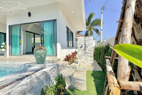 Villa in Hua Hin, Thailand 3 bedrooms № 169841 - photo 20
