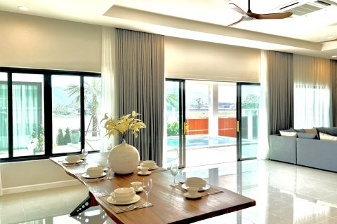 Villa in Hua Hin, Thailand 3 bedrooms № 169841 - photo 7