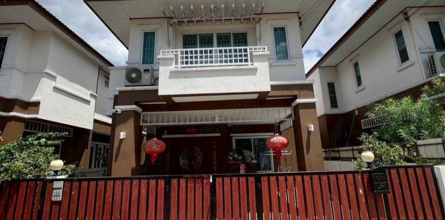 House in Pathum Thani, Thailand 3 bedrooms № 154057
